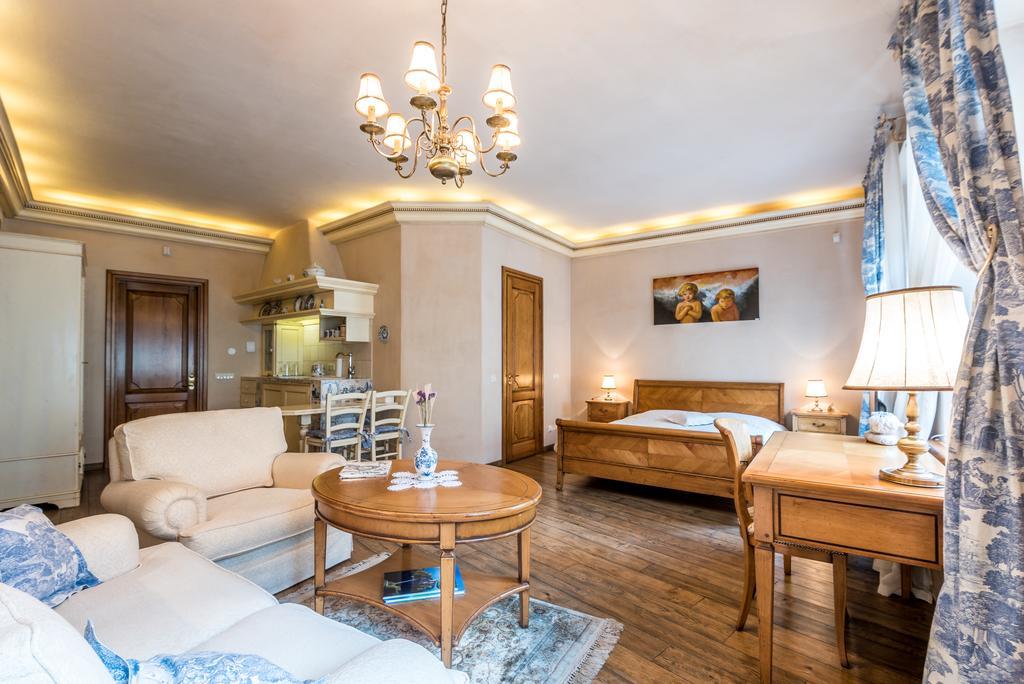 Angel House Vilnius, Pilies Apartment Bagian luar foto